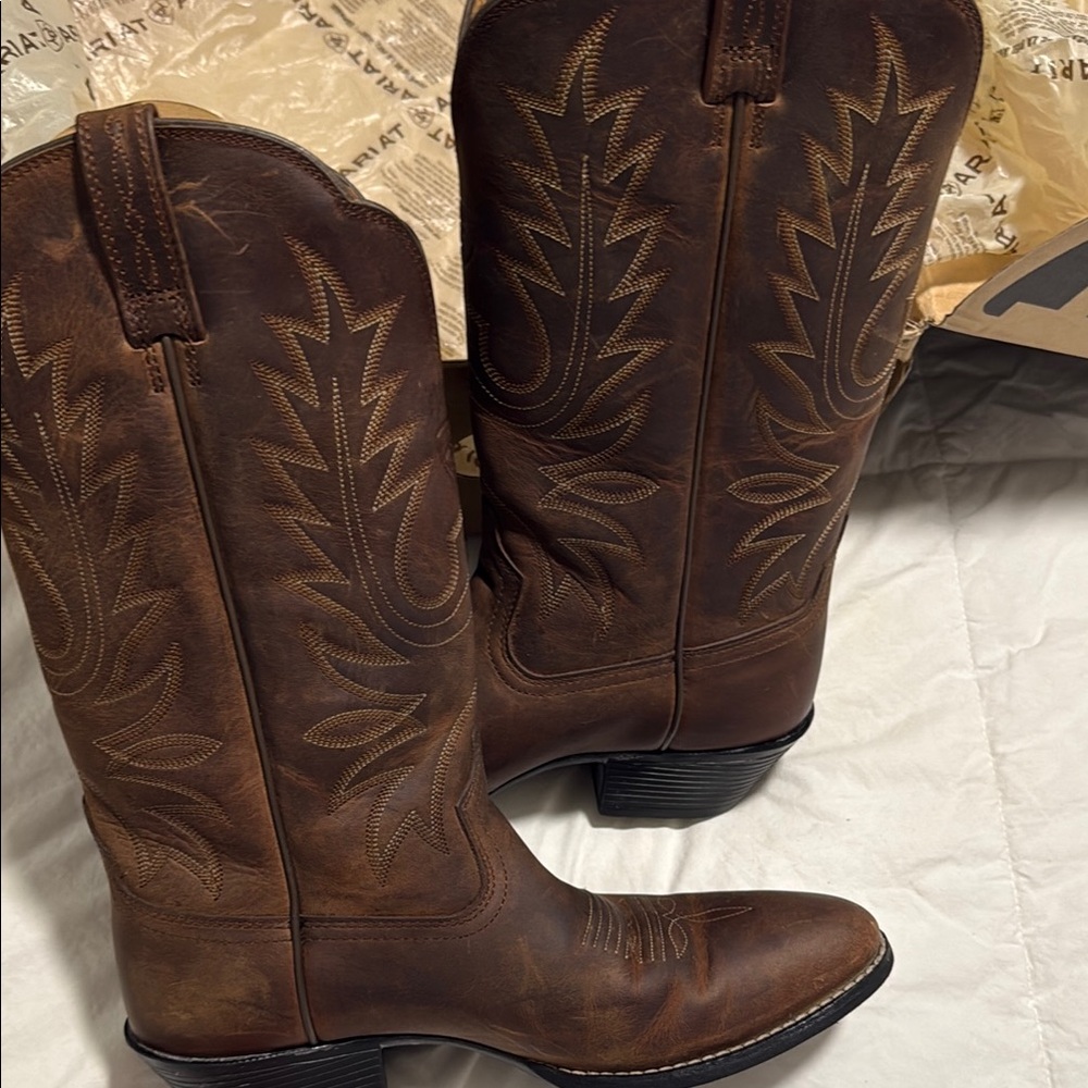 Classic Men's Brown Leather Western Cowboy Boots
